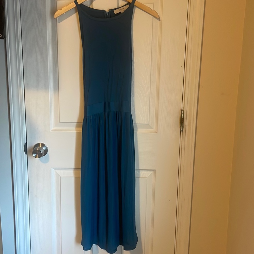 LOFT• Blue dress with pockets